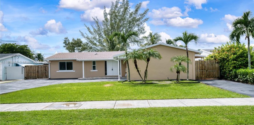 Casa en Cutler Bay, Florida 4 dormitorios, 180.79 m2 № 1362495