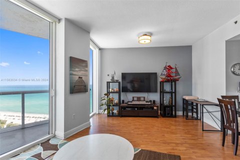 Copropriété à vendre à Miami Beach, Floride: 1 chambre, 81.85 m2 № 1097399 - photo 26