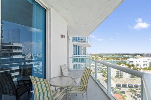 Copropriété à vendre à Miami Beach, Floride: 1 chambre, 81.85 m2 № 1097399 - photo 13