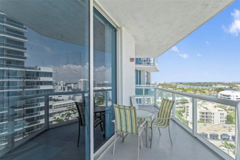 Copropriété à vendre à Miami Beach, Floride: 1 chambre, 81.85 m2 № 1097399 - photo 10