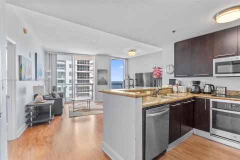 Copropriété à vendre à Miami Beach, Floride: 1 chambre, 81.85 m2 № 1097399 - photo 3