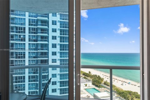 Copropriété à vendre à Miami Beach, Floride: 1 chambre, 81.85 m2 № 1097399 - photo 24