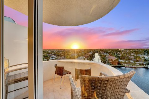 Condominio en venta en Delray Beach, Florida, 2 dormitorios, 137.68 m2 № 998720 - foto 10