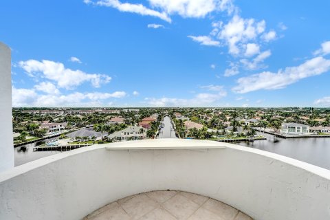 Condominio en venta en Delray Beach, Florida, 2 dormitorios, 137.68 m2 № 998720 - foto 18