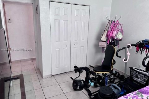 Condominio en venta en Hialeah, Florida, 2 dormitorios, 71.53 m2 № 1365354 - foto 8