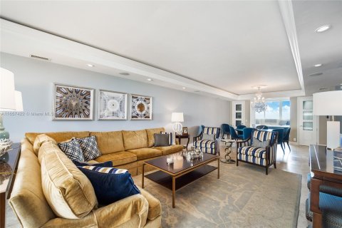 Condo in Fort Lauderdale, Florida, 3 bedrooms  № 1365331 - photo 9