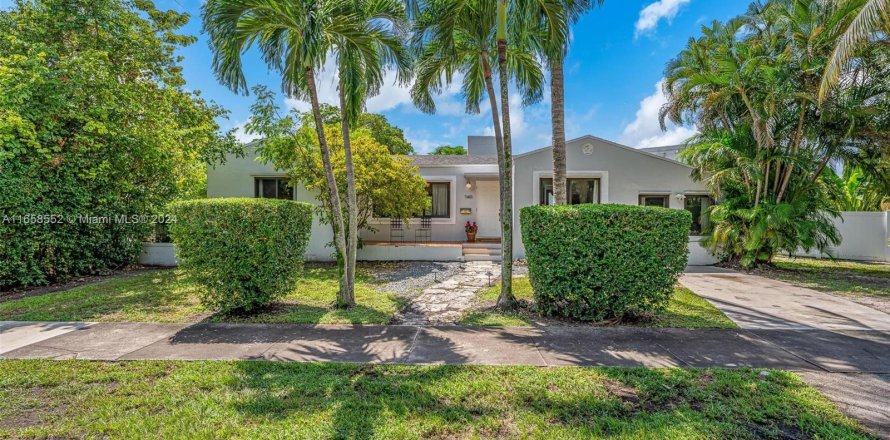 Villa ou maison à Miami, Floride 2 chambres, 131.55 m2 № 1365334