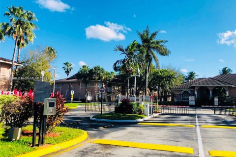 Condominio en venta en Davie, Florida, 2 dormitorios, 85.1 m2 № 1327577 - foto 3