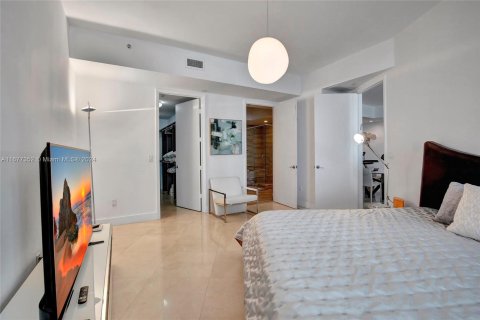 Condo in Sunny Isles Beach, Florida, 2 bedrooms  № 1402938 - photo 20