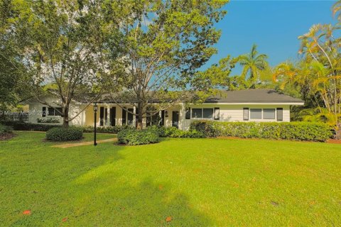 Villa ou maison à vendre à Pinecrest, Floride: 4 chambres, 229.19 m2 № 1155106 - photo 21