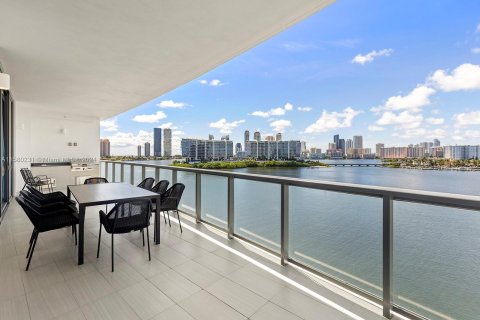 Condo in Aventura, Florida, 3 bedrooms  № 1155062 - photo 29