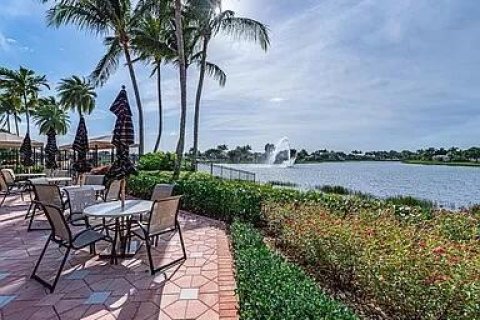 Casa en venta en Lake Worth, Florida, 3 dormitorios, 218.04 m2 № 1100837 - foto 21