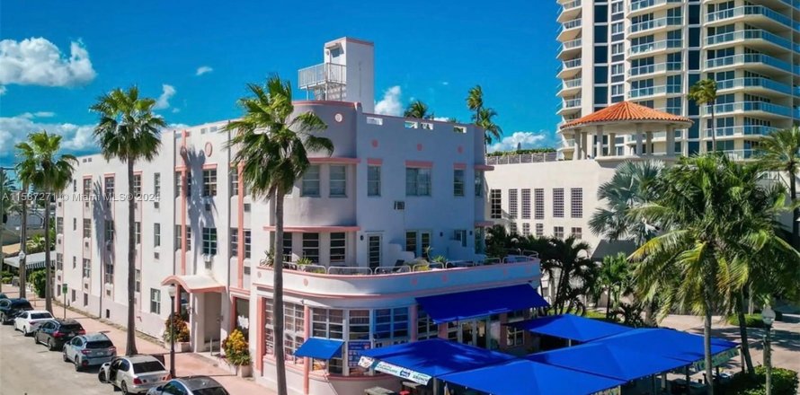 Hotel en Miami Beach, Florida № 1176361