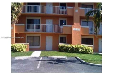 Condo in Davie, Florida, 2 bedrooms  № 1178055 - photo 3