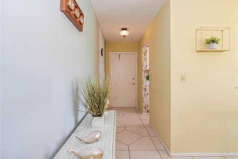 Condo in Vero Beach, Florida, 2 bedrooms  № 1136586 - photo 6