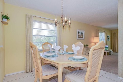 Condo in Vero Beach, Florida, 2 bedrooms  № 1136586 - photo 8