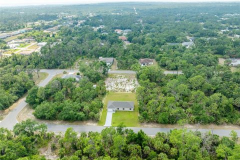 House in Port Charlotte, Florida 3 bedrooms, 119.84 sq.m. № 1195512 - photo 20