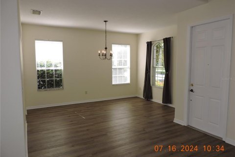 House in Winter Garden, Florida 5 bedrooms, 295.34 sq.m. № 1386355 - photo 4