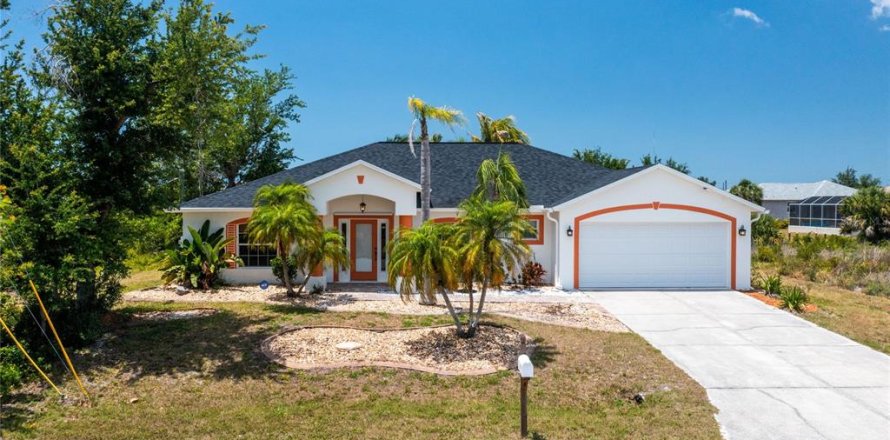 Casa en Port Charlotte, Florida 3 dormitorios, 187.66 m2 № 1386354