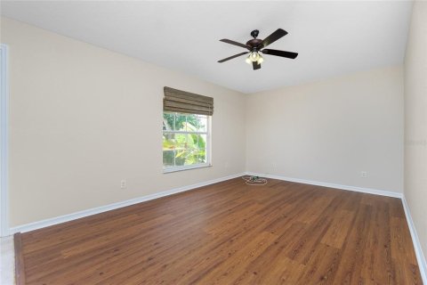 House in Port Charlotte, Florida 3 bedrooms, 187.66 sq.m. № 1386354 - photo 8