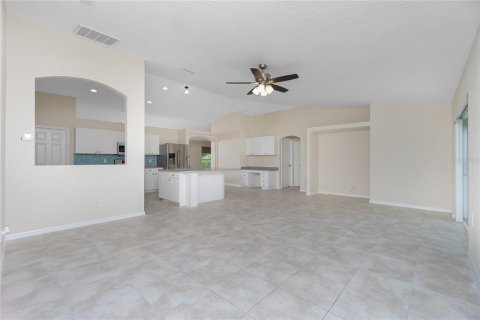 Villa ou maison à vendre à Port Charlotte, Floride: 3 chambres, 187.66 m2 № 1386354 - photo 21