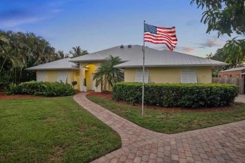 Casa en venta en Hobe Sound, Florida, 4 dormitorios, 260.68 m2 № 742245 - foto 4