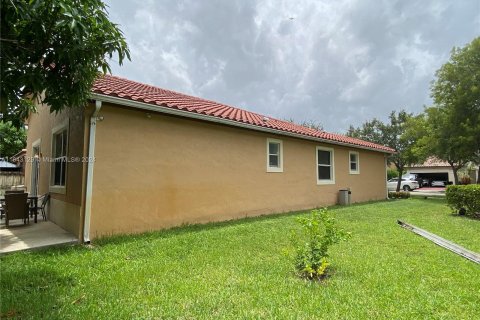 Casa en venta en Miramar, Florida, 3 dormitorios, 143.26 m2 № 1324507 - foto 25