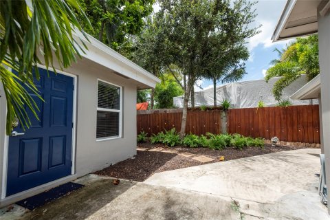 House in Fort Lauderdale, Florida 3 bedrooms, 154.4 sq.m. № 939036 - photo 3