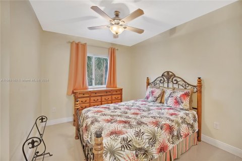 Villa ou maison à vendre à Homestead, Floride: 6 chambres, 356.19 m2 № 1096839 - photo 6