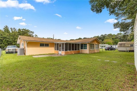 Casa en venta en Dunnellon, Florida, 3 dormitorios, 129.6 m2 № 1398789 - foto 2