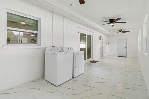 Villa ou maison à vendre à Tampa, Floride: 4 chambres, 184.78 m2 № 1364677 - photo 22