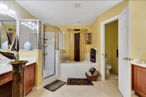 Villa ou maison à vendre à Kissimmee, Floride: 4 chambres, 241.17 m2 № 1364679 - photo 21