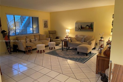 Condo in Delray Beach, Florida, 2 bedrooms  № 1410908 - photo 7