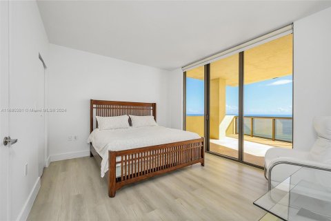 Condo in Sunny Isles Beach, Florida, 3 bedrooms  № 1410910 - photo 26