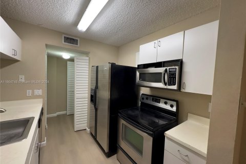 Copropriété à vendre à Miami, Floride: 3 chambres, 110.55 m2 № 1379044 - photo 7