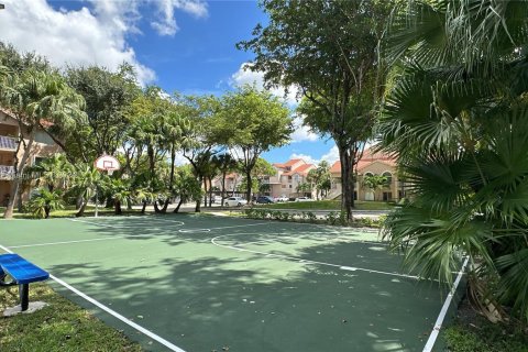 Copropriété à vendre à Miami, Floride: 3 chambres, 110.55 m2 № 1379044 - photo 25