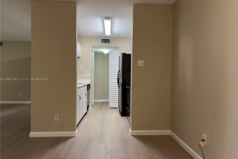 Copropriété à vendre à Miami, Floride: 3 chambres, 110.55 m2 № 1379044 - photo 6