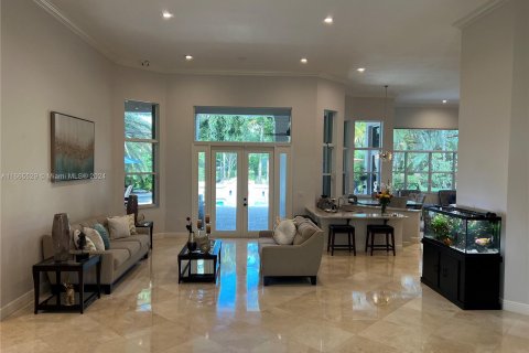 Villa ou maison à vendre à Davie, Floride: 5 chambres, 383.69 m2 № 1379008 - photo 8