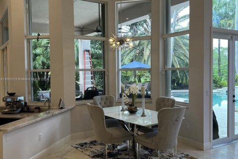 Villa ou maison à vendre à Davie, Floride: 5 chambres, 383.69 m2 № 1379008 - photo 9