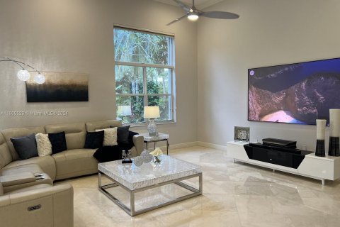 Casa en venta en Davie, Florida, 5 dormitorios, 383.69 m2 № 1379008 - foto 11