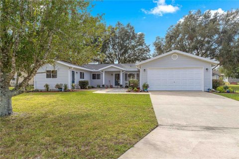 Villa ou maison à vendre à Ocala, Floride: 3 chambres, 164.25 m2 № 1422831 - photo 2