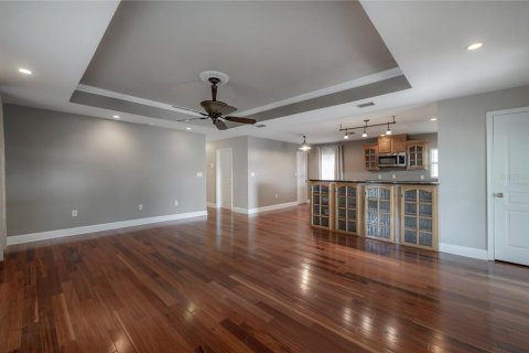 Casa en venta en Tampa, Florida, 3 dormitorios, 125.33 m2 № 1389130 - foto 10