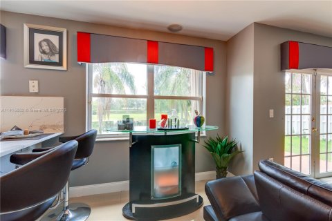 Casa en venta en Miramar, Florida, 3 dormitorios, 160.35 m2 № 602660 - foto 10