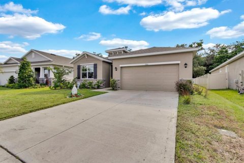 Villa ou maison à vendre à Zephyrhills, Floride: 4 chambres, 190.26 m2 № 1311813 - photo 2