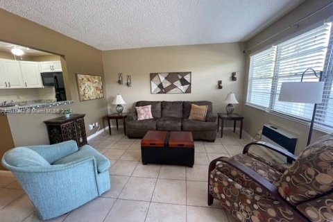 Copropriété à vendre à Deerfield Beach, Floride: 1 chambre, 54.35 m2 № 1239549 - photo 4