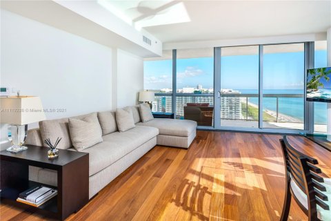 Apartment in Miami Beach, Florida 2 bedrooms, 118.82 sq.m. № 2585 - photo 4