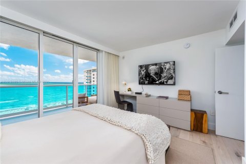 Apartment in Miami Beach, Florida 3 bedrooms, 194.35 sq.m. № 2583 - photo 15