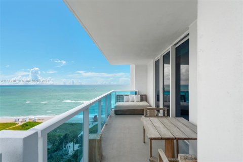 Apartment in Miami Beach, Florida 3 bedrooms, 181.35 sq.m. № 2582 - photo 14