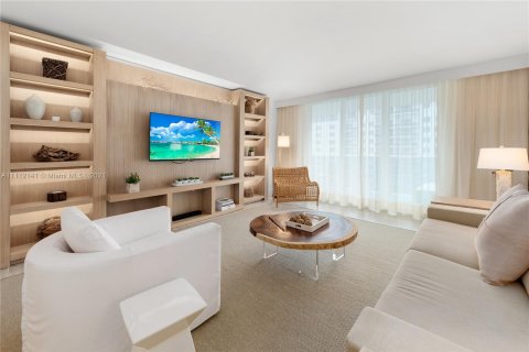 Apartment in Miami Beach, Florida 1 bedroom, 80.45 sq.m. № 2580 - photo 15