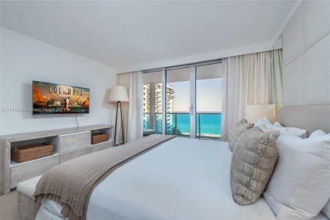 Apartment in Miami Beach, Florida 3 bedrooms, 156.73 sq.m. № 2579 - photo 12
